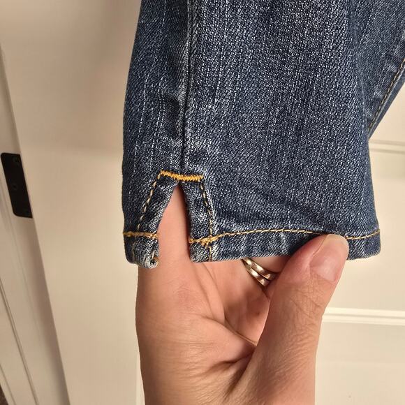 Women's Old Navy "Lowest Rise" 2007 Denim Jean Capris | Size 6 - Picture 5 of 10